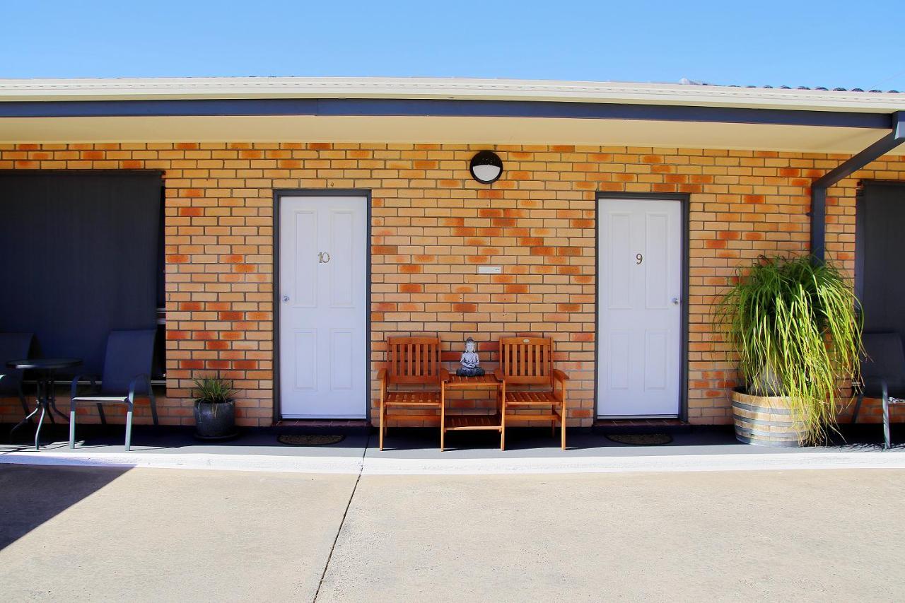 Squatters Homestead Motel Casino Exterior foto